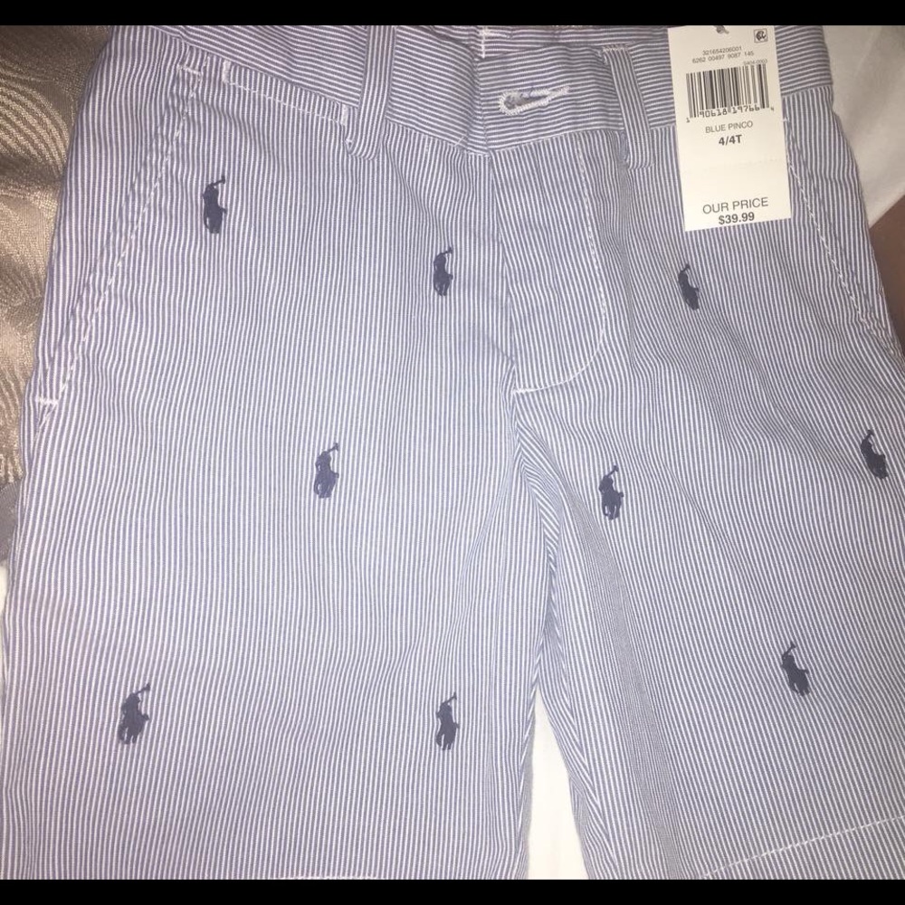 Ralph Lauren Polo Boy Shorts size 4T.